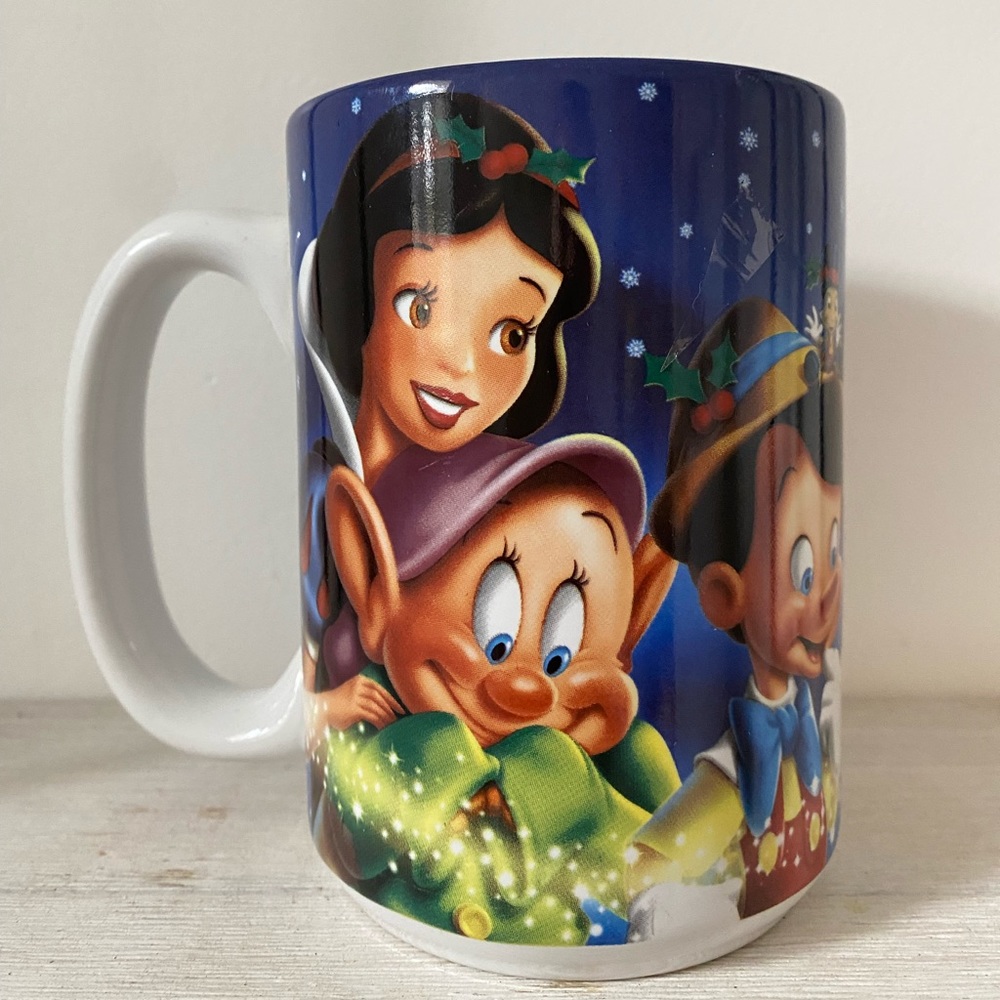 2004 Disney mug